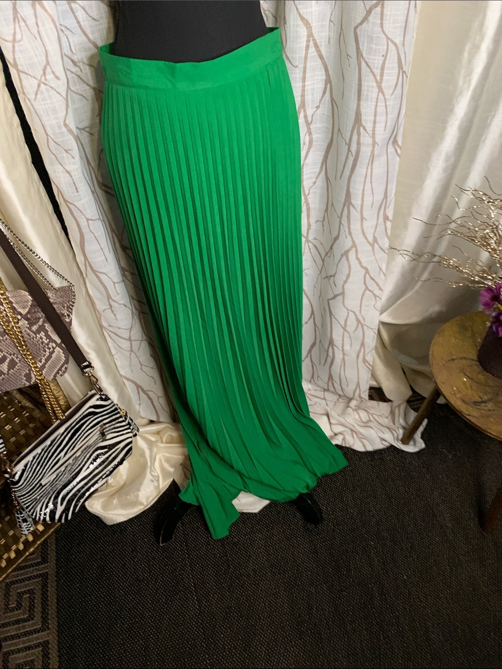 Pleated Green Maxi Skirt - Classic Women’s Skirt